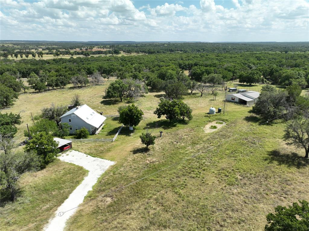 895 County Road 2480 Property Photo 1