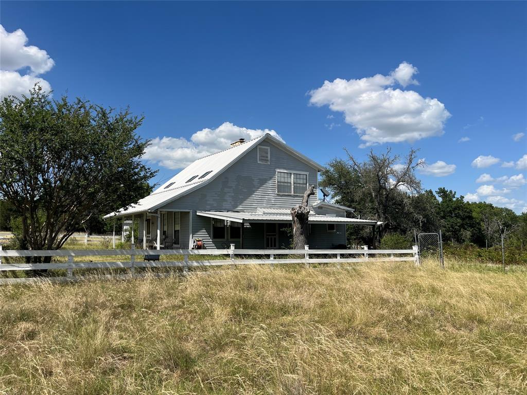 895 County Road 2480 Property Photo 18