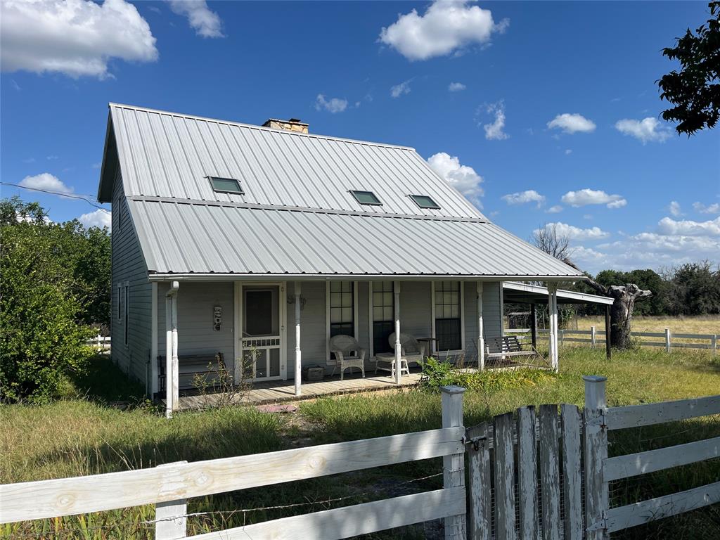 895 County Road 2480 Property Photo 24