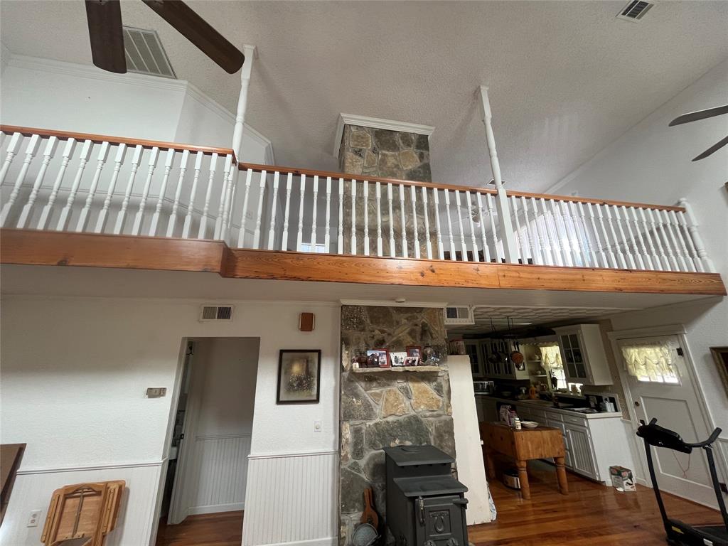 895 County Road 2480 Property Photo 28