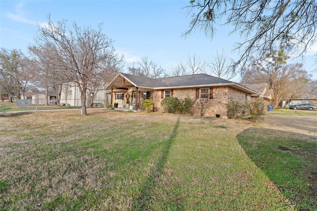 403 Magnolia Avenue Property Photo 3
