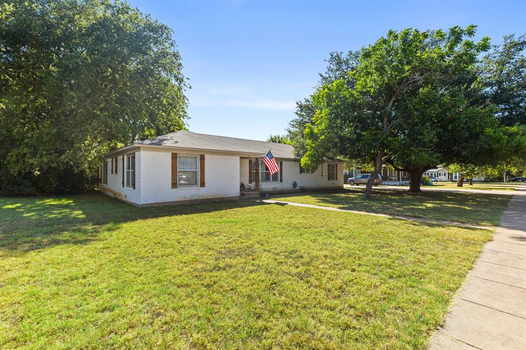 413 S Tyler Street Property Photo 2