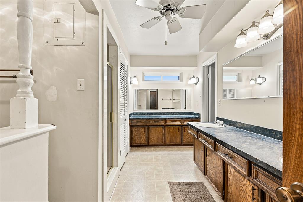 708 Fonville Drive Property Photo 11
