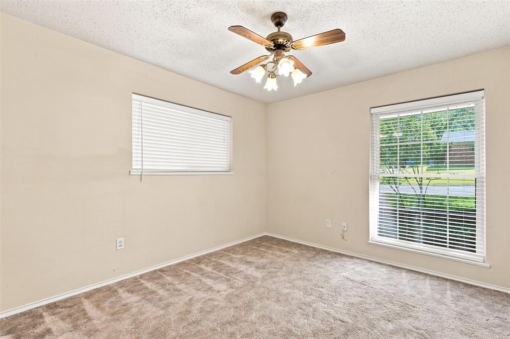 708 Fonville Drive Property Photo 18