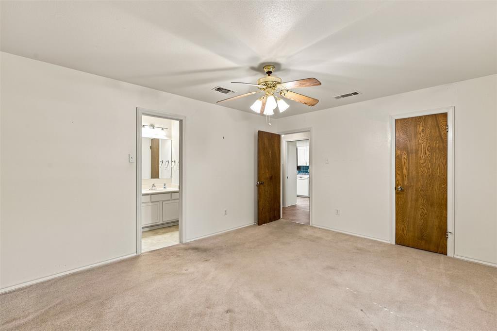 708 Fonville Drive Property Photo 26