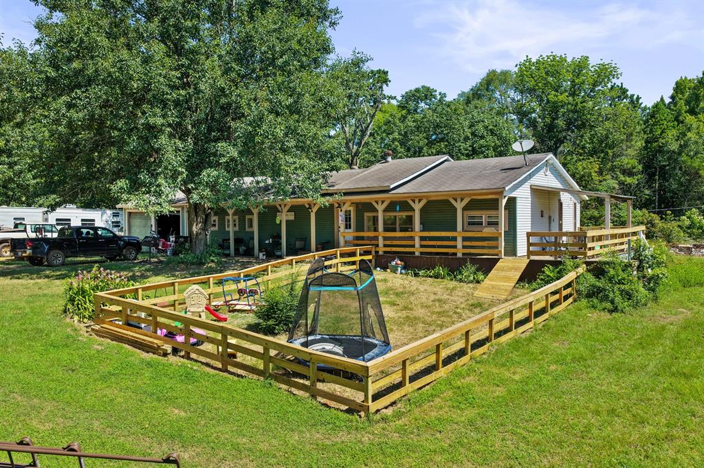 1710 County Road 2928 Property Photo 1