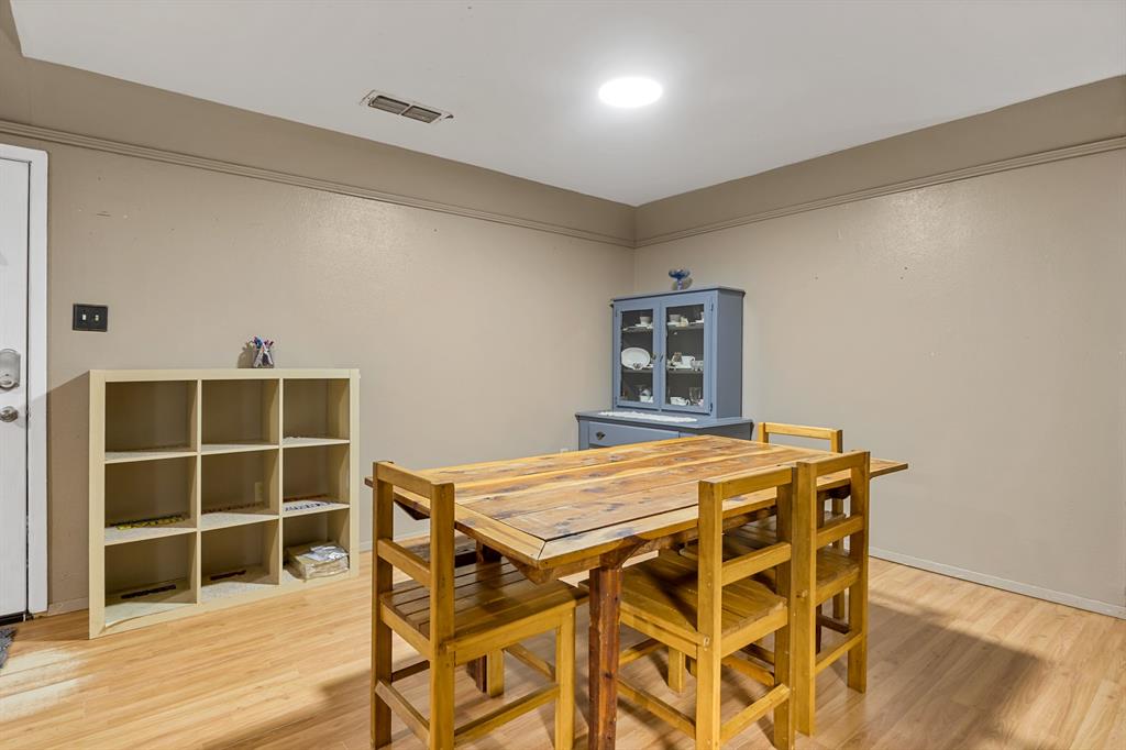 1710 County Road 2928 Property Photo 9