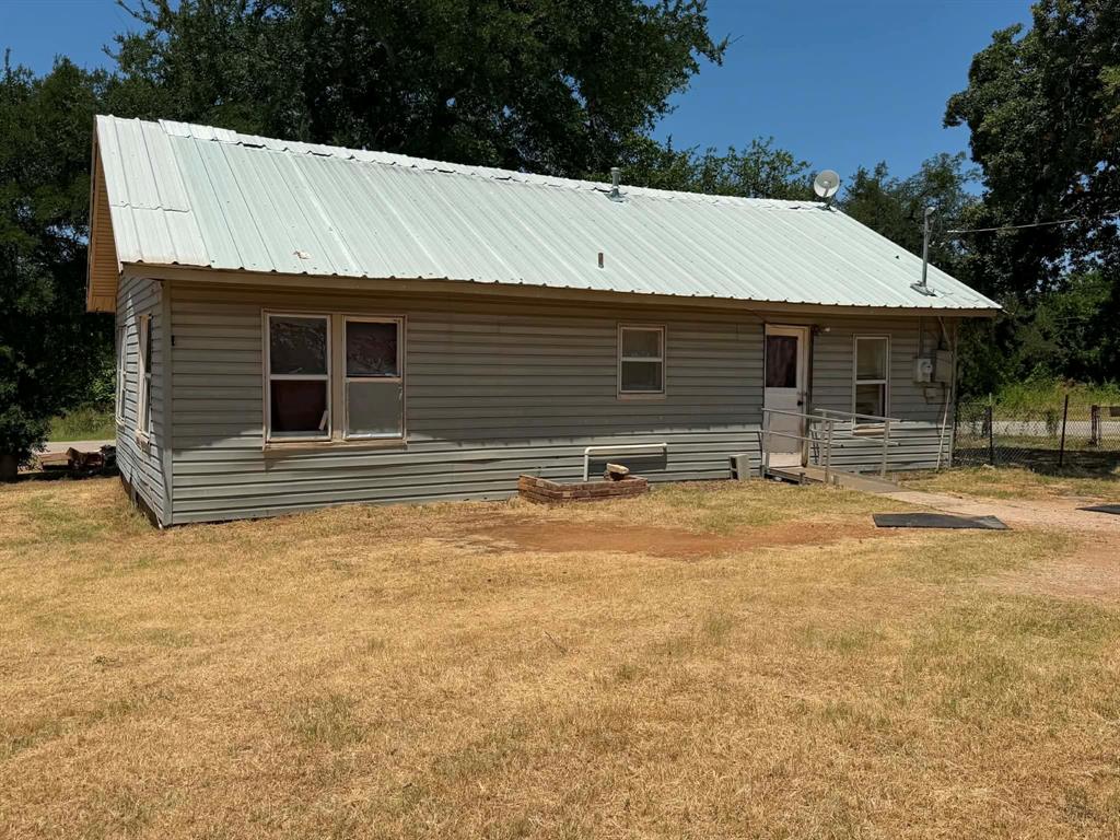 706 Ribble Road Property Photo 4