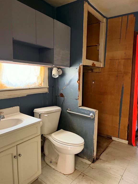 706 Ribble Road Property Photo 8