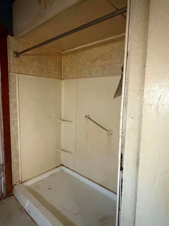 706 Ribble Road Property Photo 9