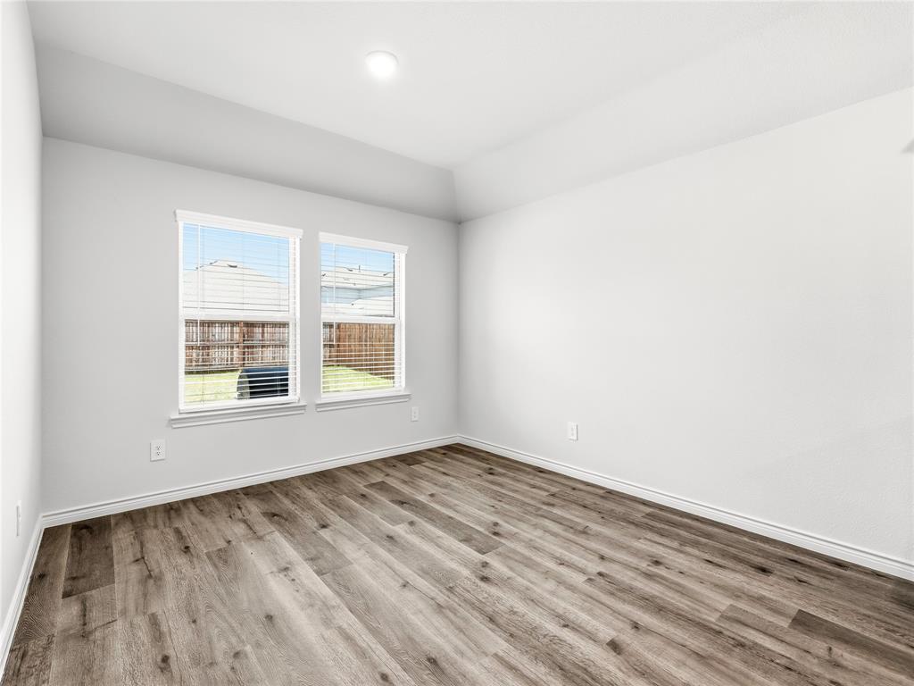 9809 Gooseneck Drive Property Photo 14