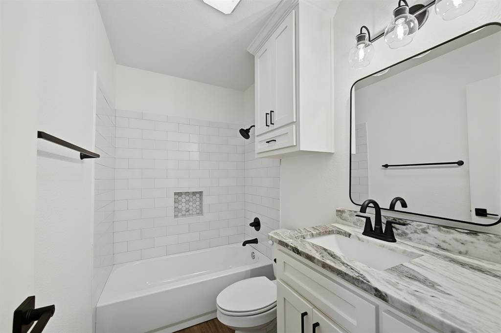 815 Steve Ct Property Photo 16