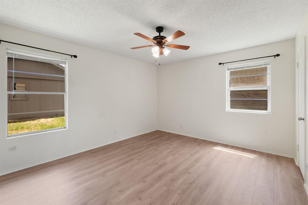 3401 Jewell Drive Property Photo 15