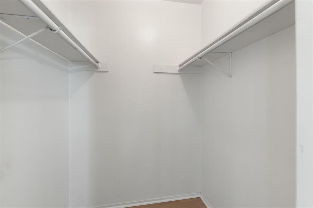 3401 Jewell Drive Property Photo 16