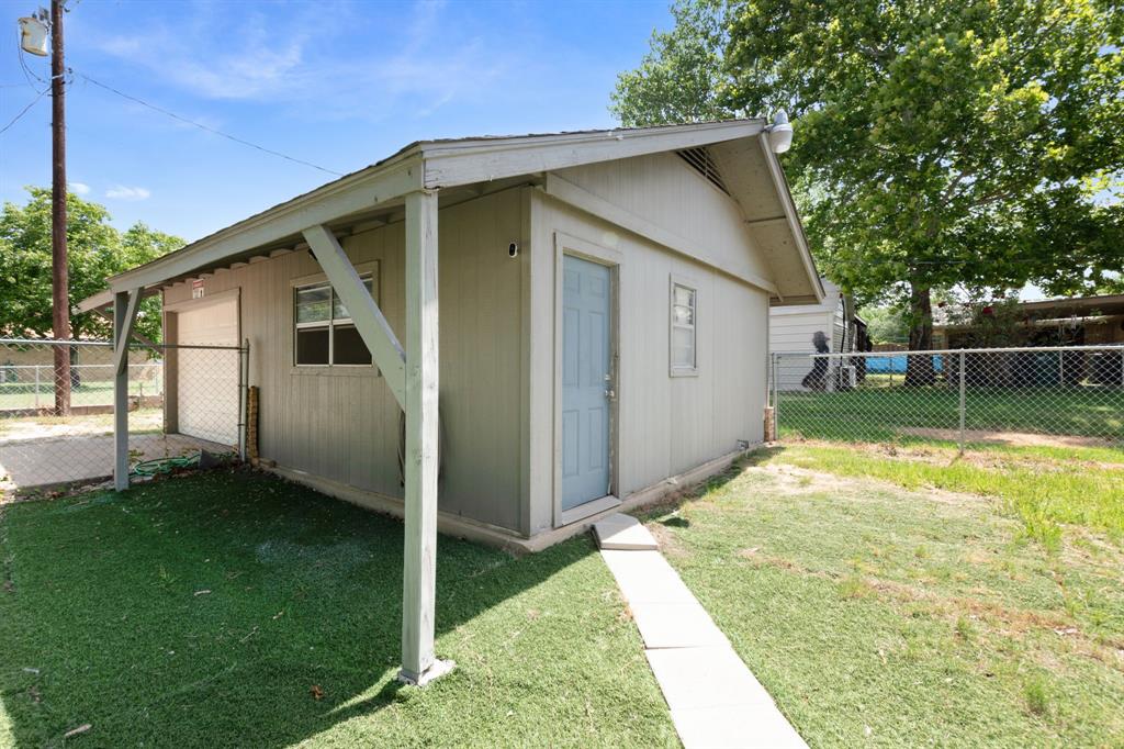3401 Jewell Drive Property Photo 19