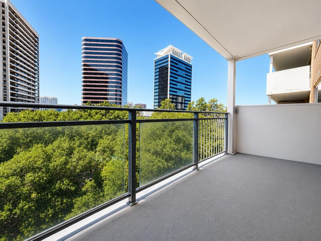 3883 Turtle Creek Boulevard 511 Property Photo 1