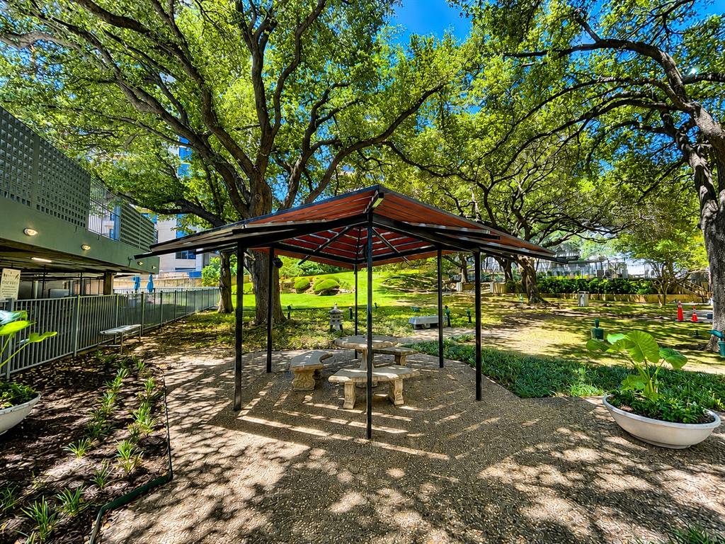 3883 Turtle Creek Boulevard 511 Property Photo 27