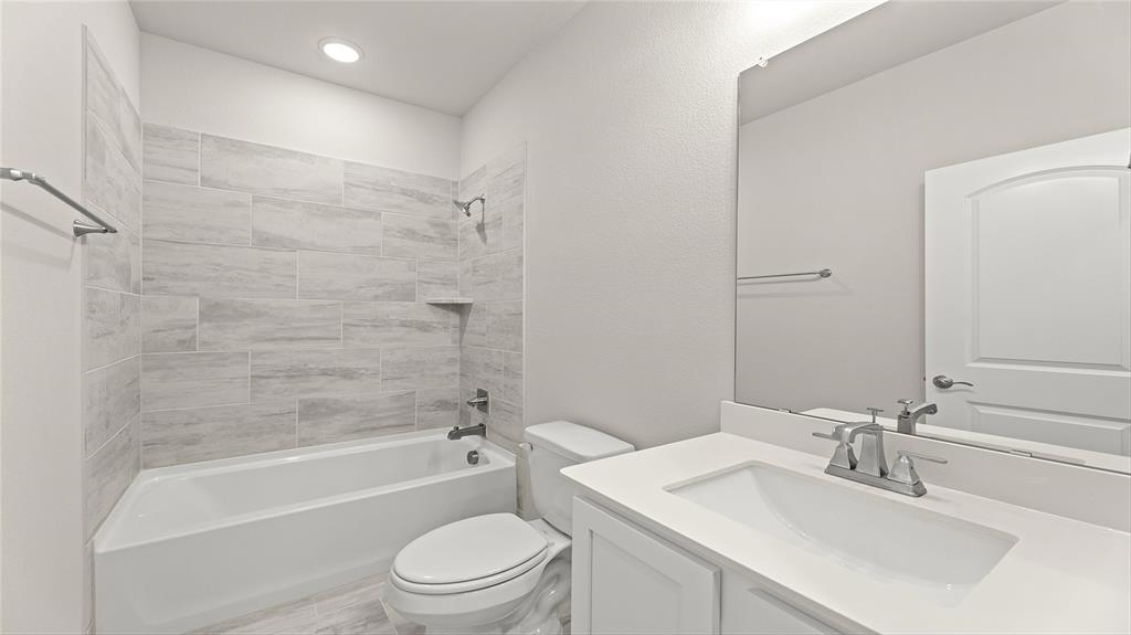 6908 Lincoln Pin Way Property Photo 22