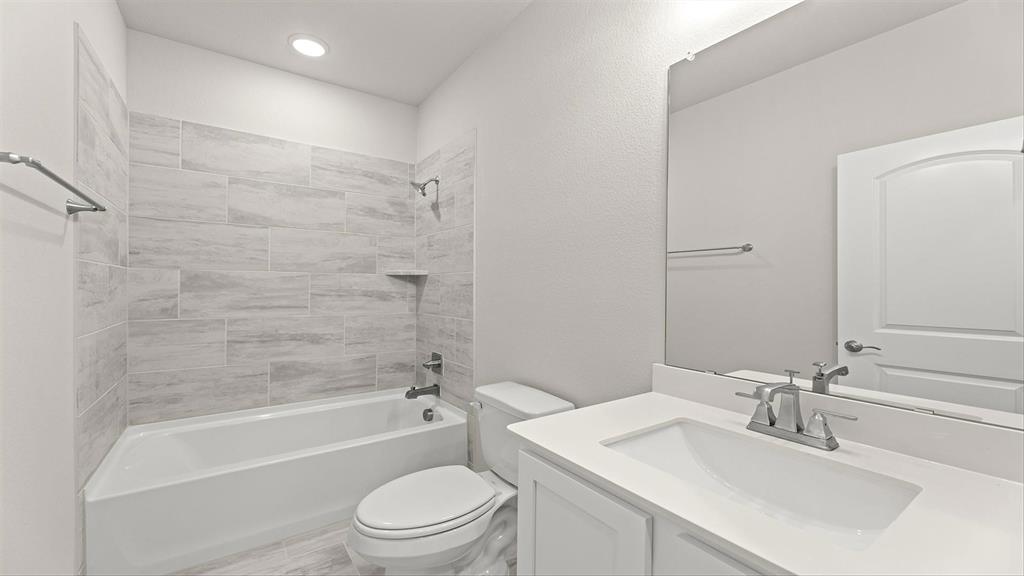 6908 Lincoln Pin Way Property Photo 23