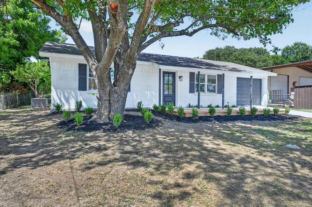 1624 E Lake Drive Property Photo 34