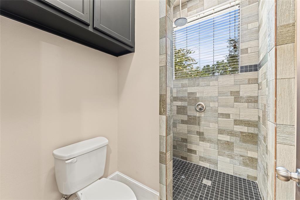 19204 Kanawha Drive Property Photo 19