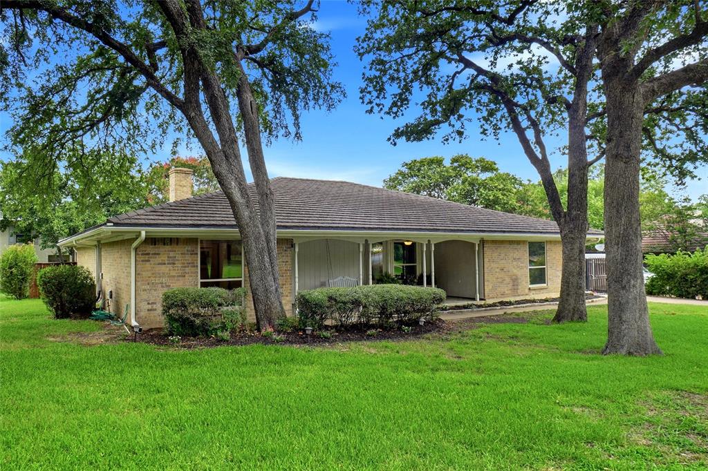 241 Timberlake Drive Property Photo 1