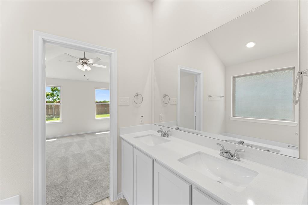 211 Van Horn Drive Property Photo 10