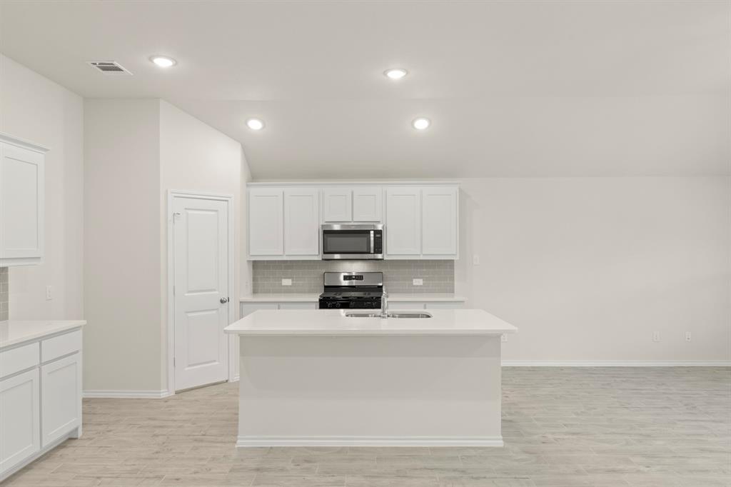 1704 Quapaw Trail Property Photo 3