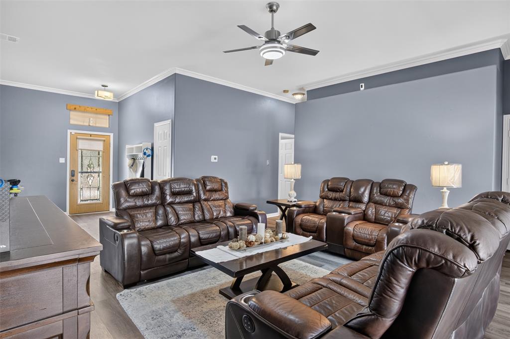 7851 Mavis Avenue Property Photo 6