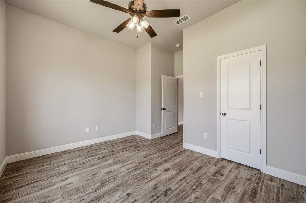 162 Breeders Drive Property Photo 23