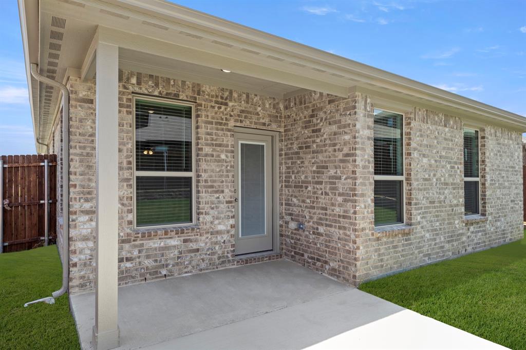 2521 Russell Way Property Photo 25