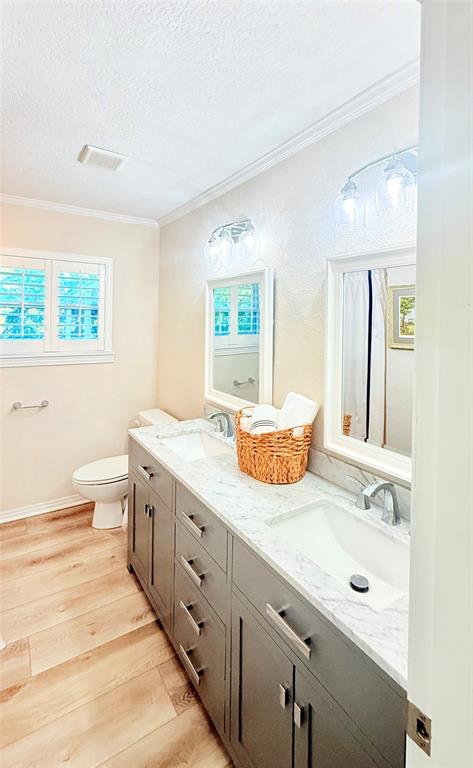 2432 Skyline Drive Property Photo 10