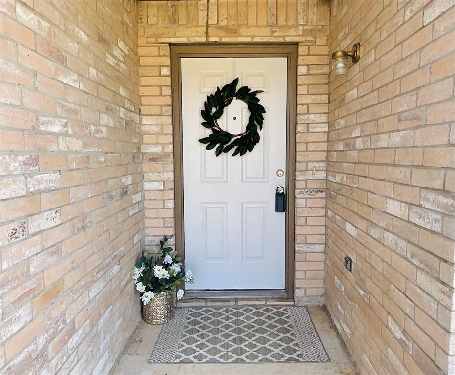 4249 Gray Fox Drive Property Photo 2