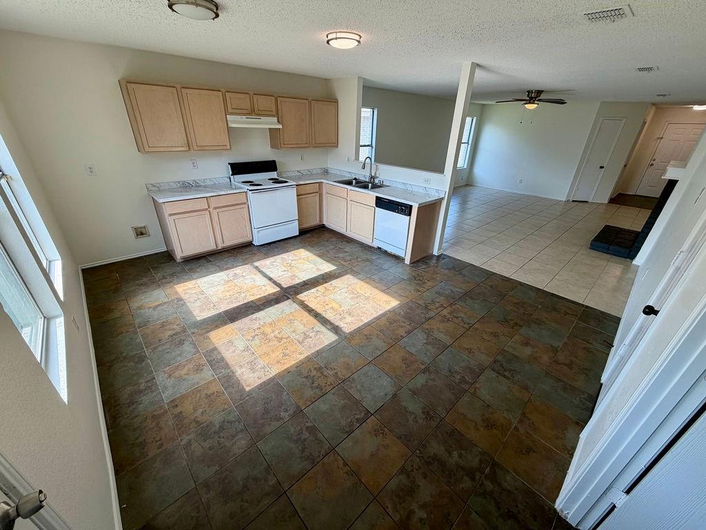 4249 Gray Fox Drive Property Photo 8