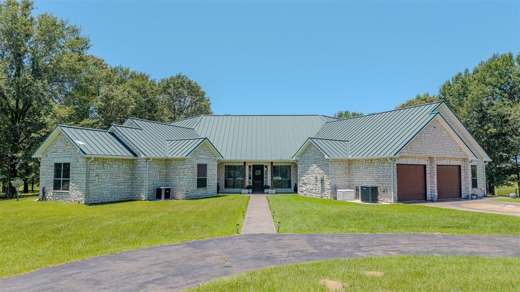 263 County Road 1602 Property Photo 1