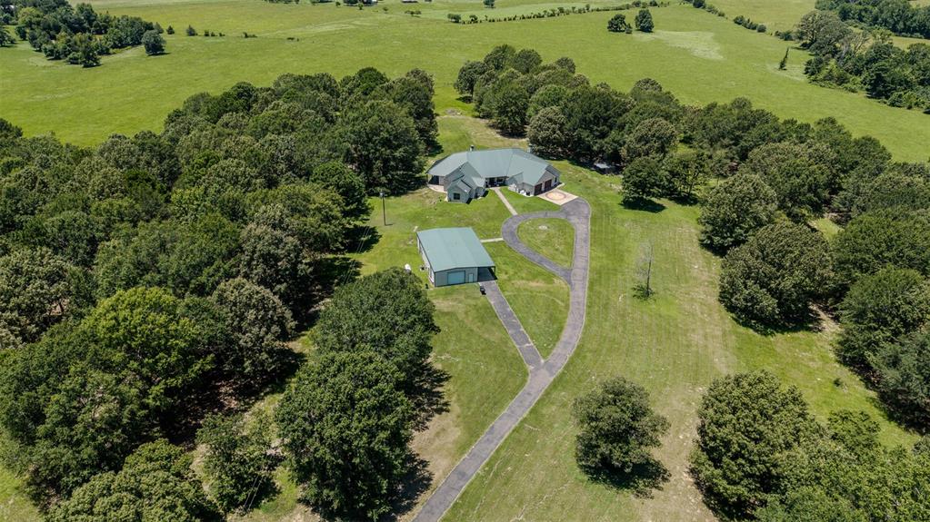 263 County Road 1602 Property Photo 9