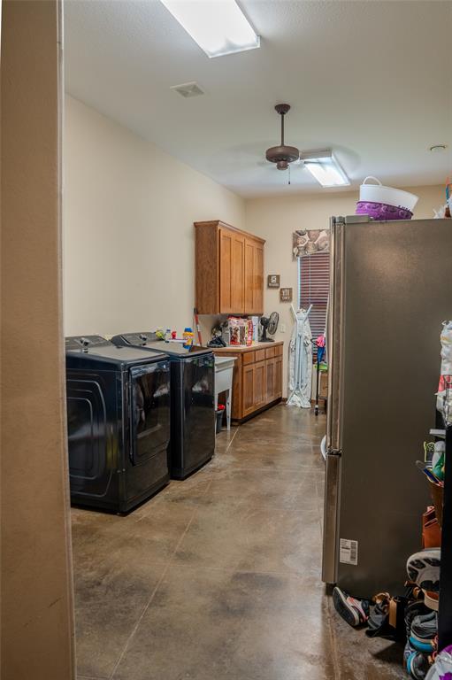 263 County Road 1602 Property Photo 22