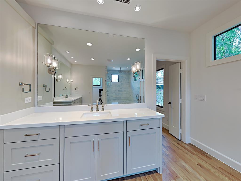 4417 Emerson Avenue Property Photo 10