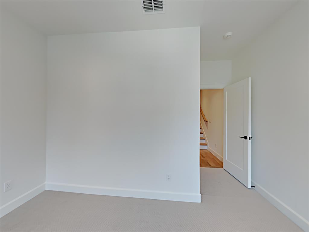 4417 Emerson Avenue Property Photo 15