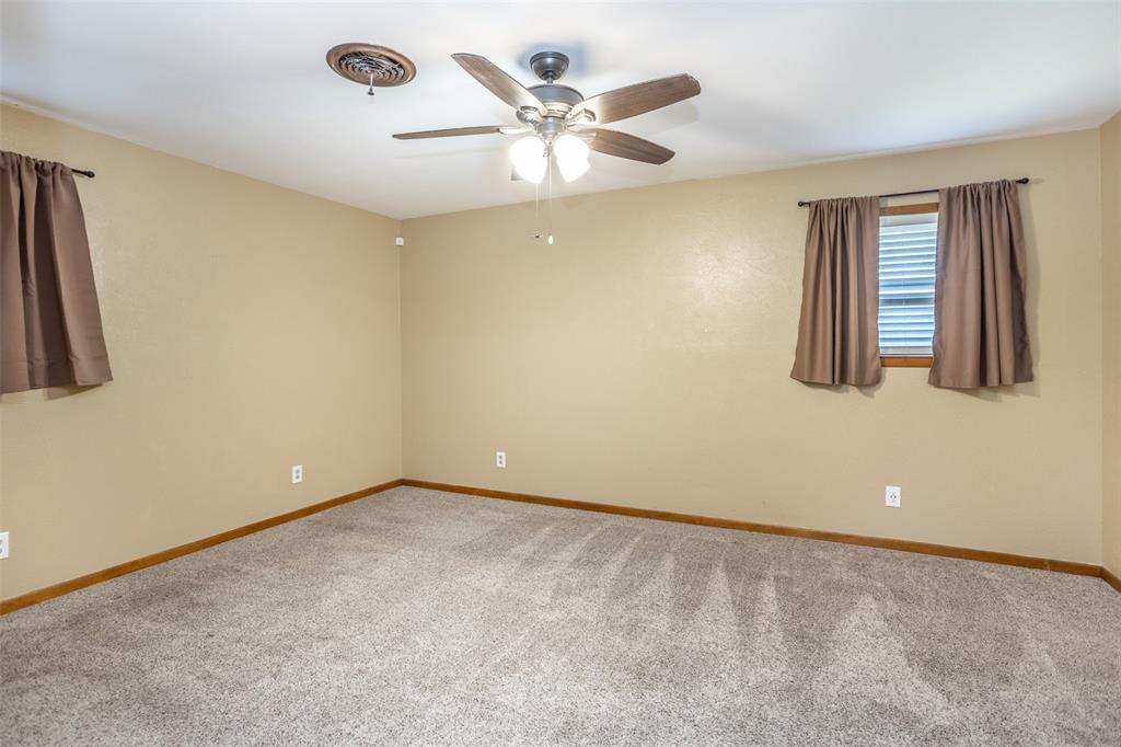 6989 W Fm 922 Property Photo 21
