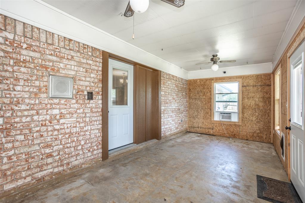 6989 W Fm 922 Property Photo 28
