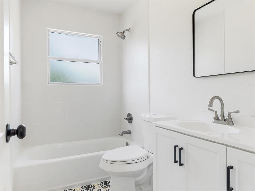1502 Resistol Road Property Photo 15
