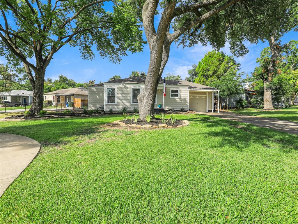 1502 Resistol Road Property Photo 29