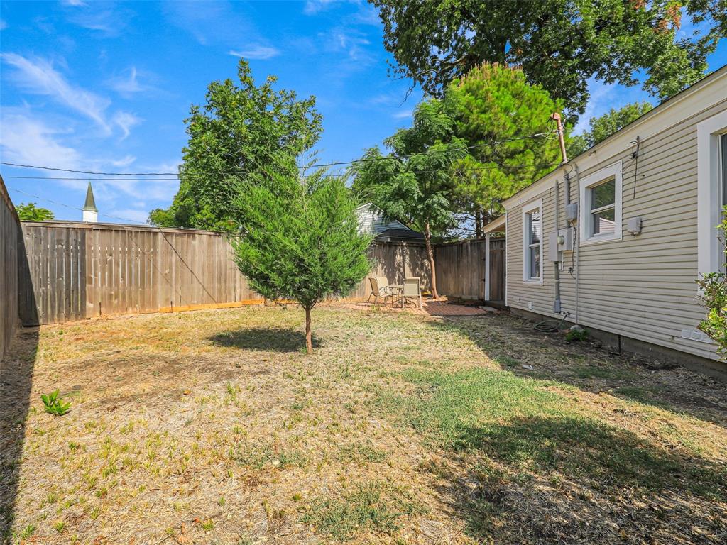 1502 Resistol Road Property Photo 33