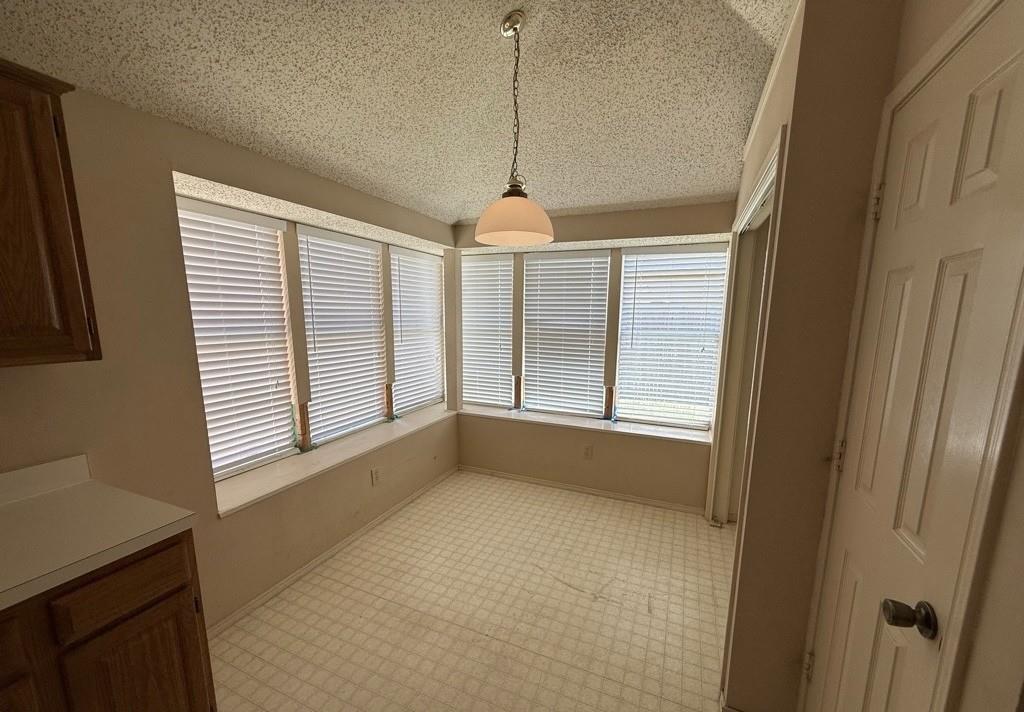 1338 Overlook Drive Property Photo 6