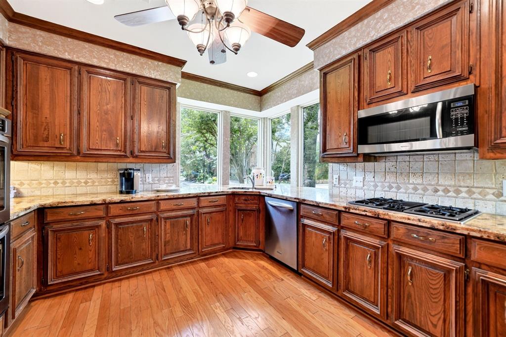 5901 Flintshire Lane Property Photo 14