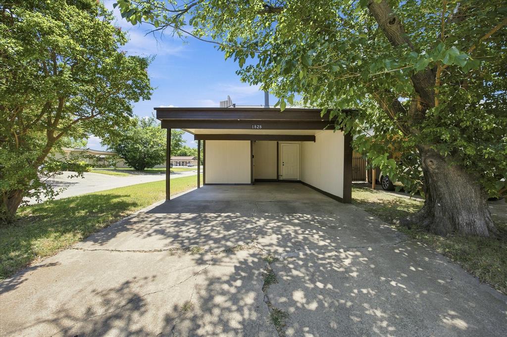 1828 Ridgeview Plaza Property Photo 20