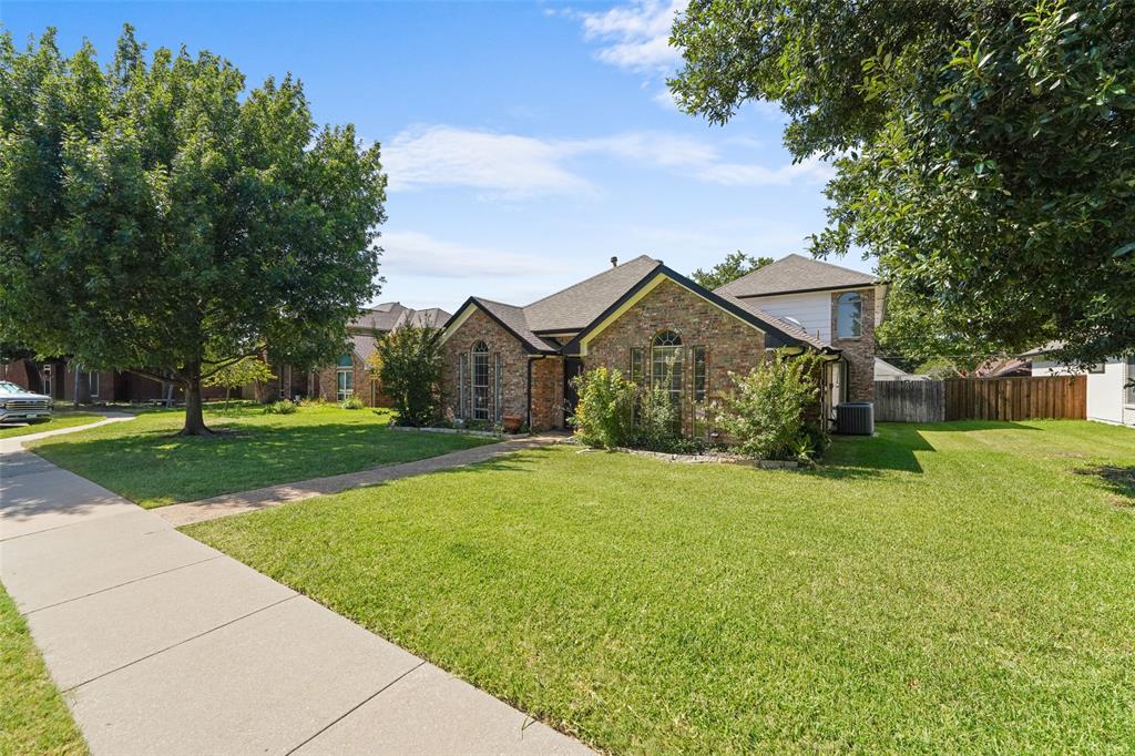1220 Dentonshire Drive Property Photo 9