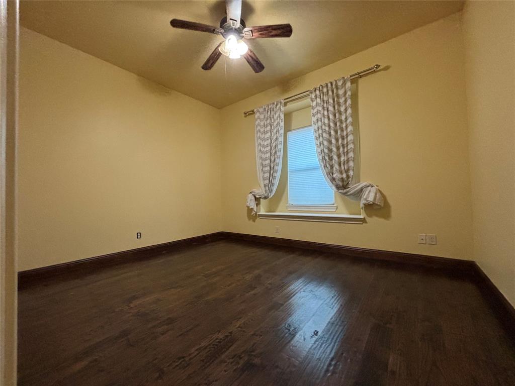 2807 Borama Drive Property Photo 11