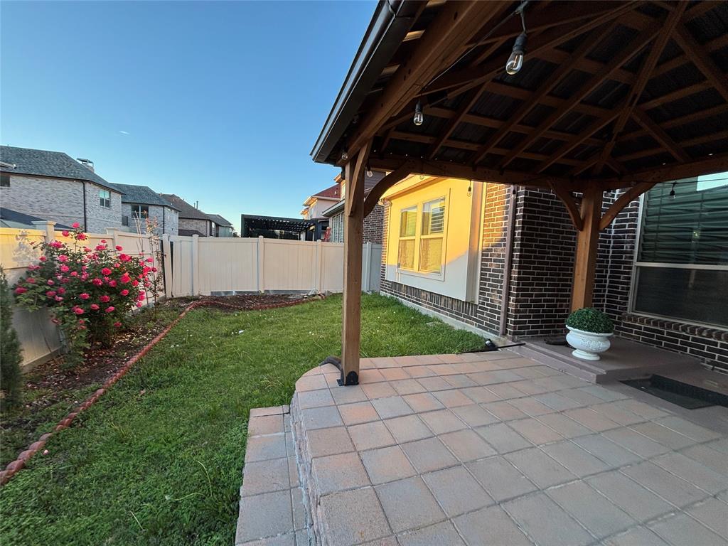 2807 Borama Drive Property Photo 37